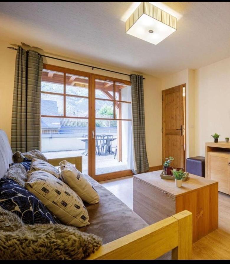 Appartements Avec Piscine Interieure Sauna Parking Etage 1 Au Centre Du Village Dans Residence Cami Real Saint-Lary-Soulan Dış mekan fotoğraf