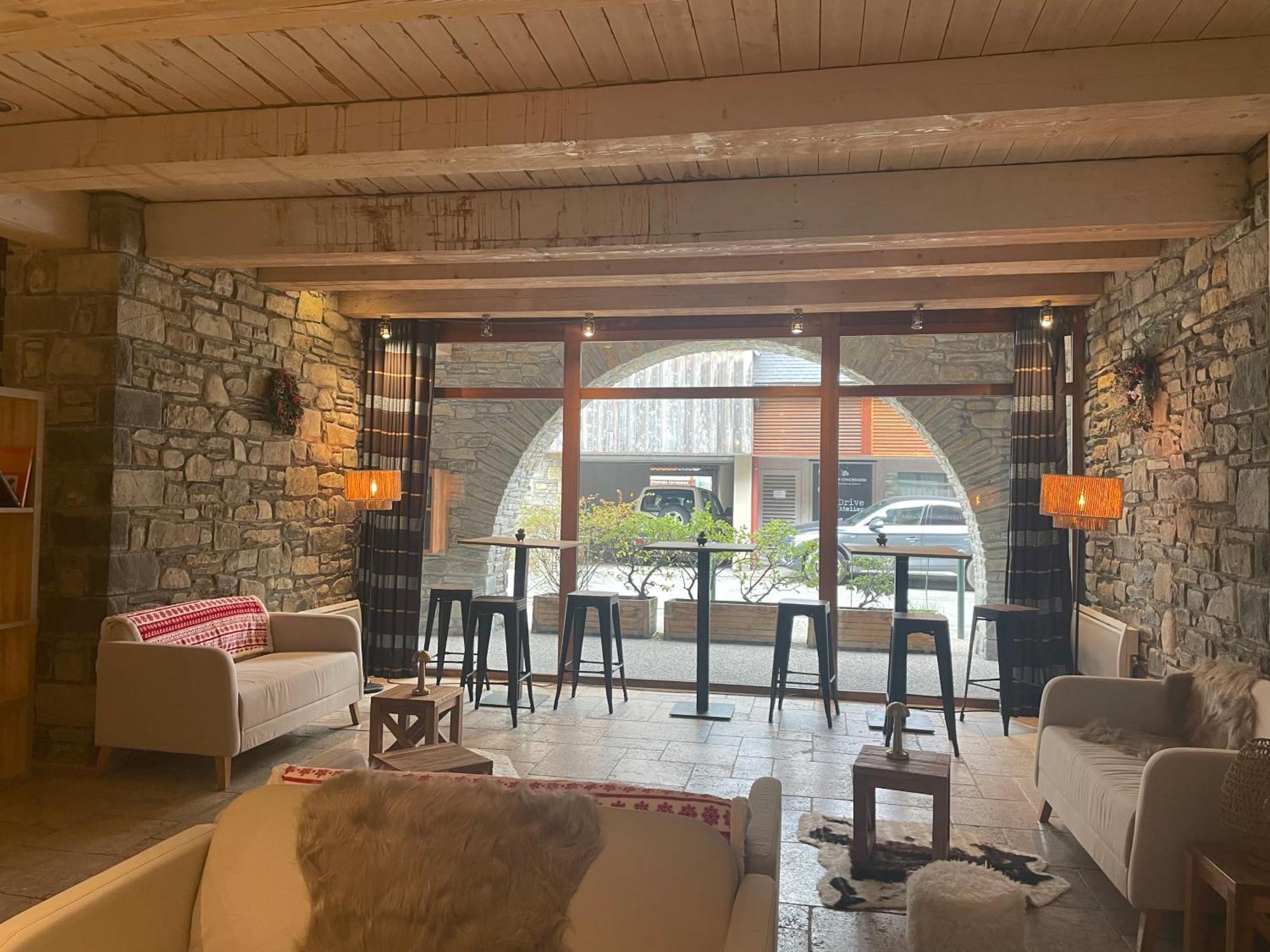 Appartements Avec Piscine Interieure Sauna Parking Etage 1 Au Centre Du Village Dans Residence Cami Real Saint-Lary-Soulan Dış mekan fotoğraf