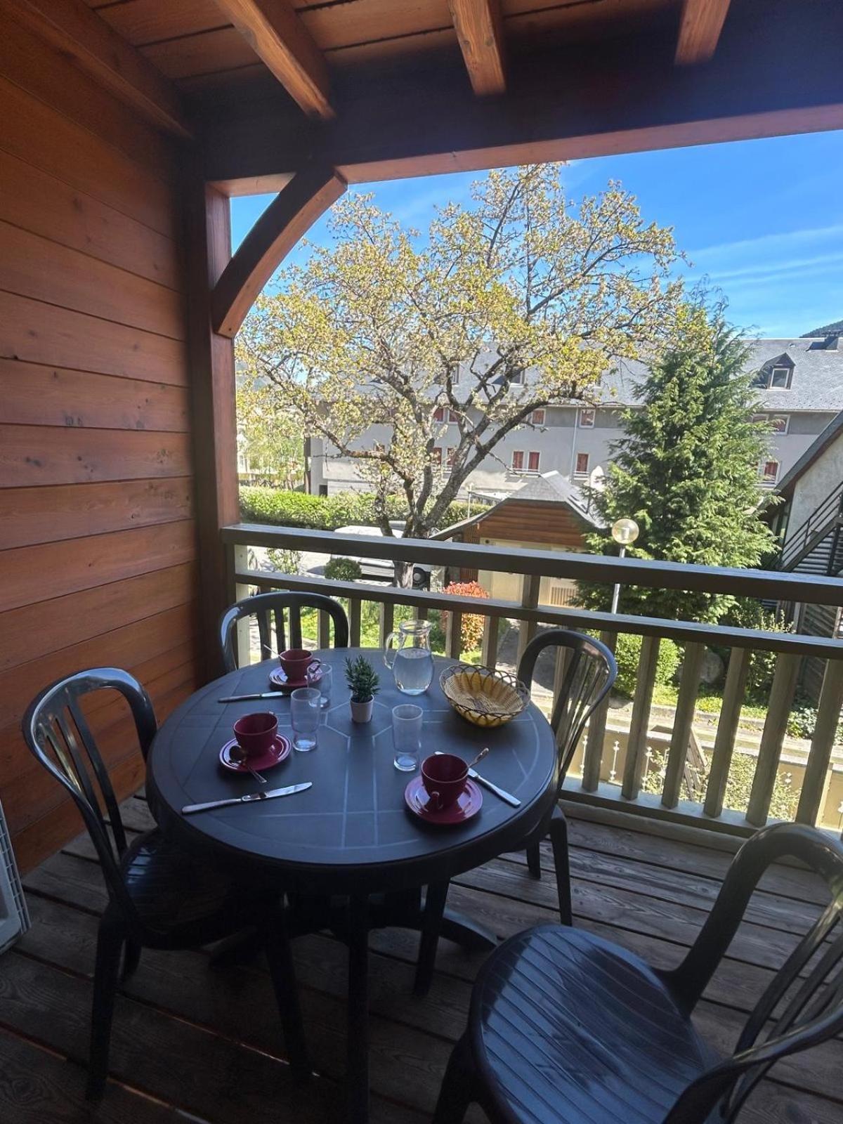 Appartements Avec Piscine Interieure Sauna Parking Etage 1 Au Centre Du Village Dans Residence Cami Real Saint-Lary-Soulan Dış mekan fotoğraf