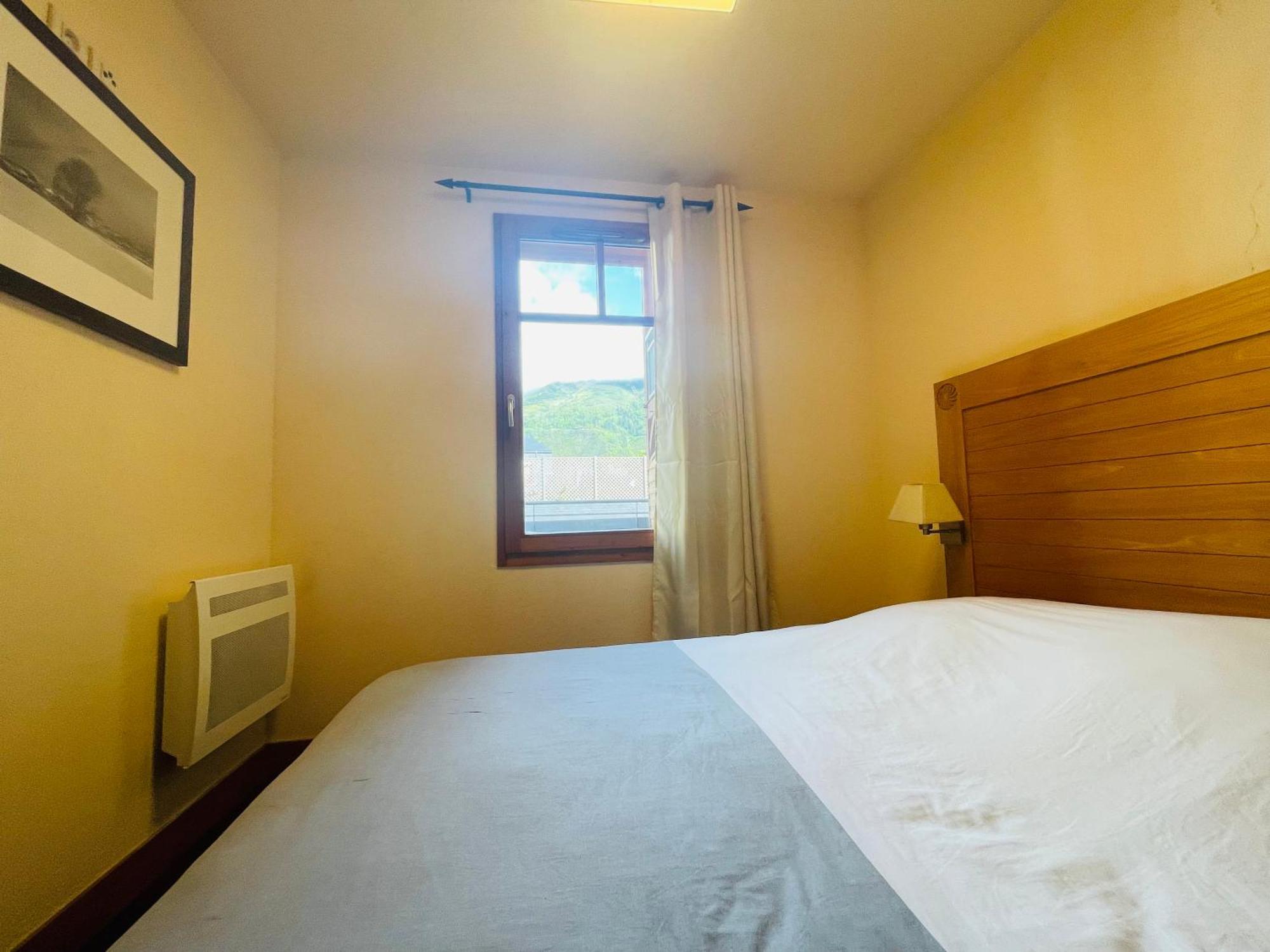 Appartements Avec Piscine Interieure Sauna Parking Etage 1 Au Centre Du Village Dans Residence Cami Real Saint-Lary-Soulan Dış mekan fotoğraf