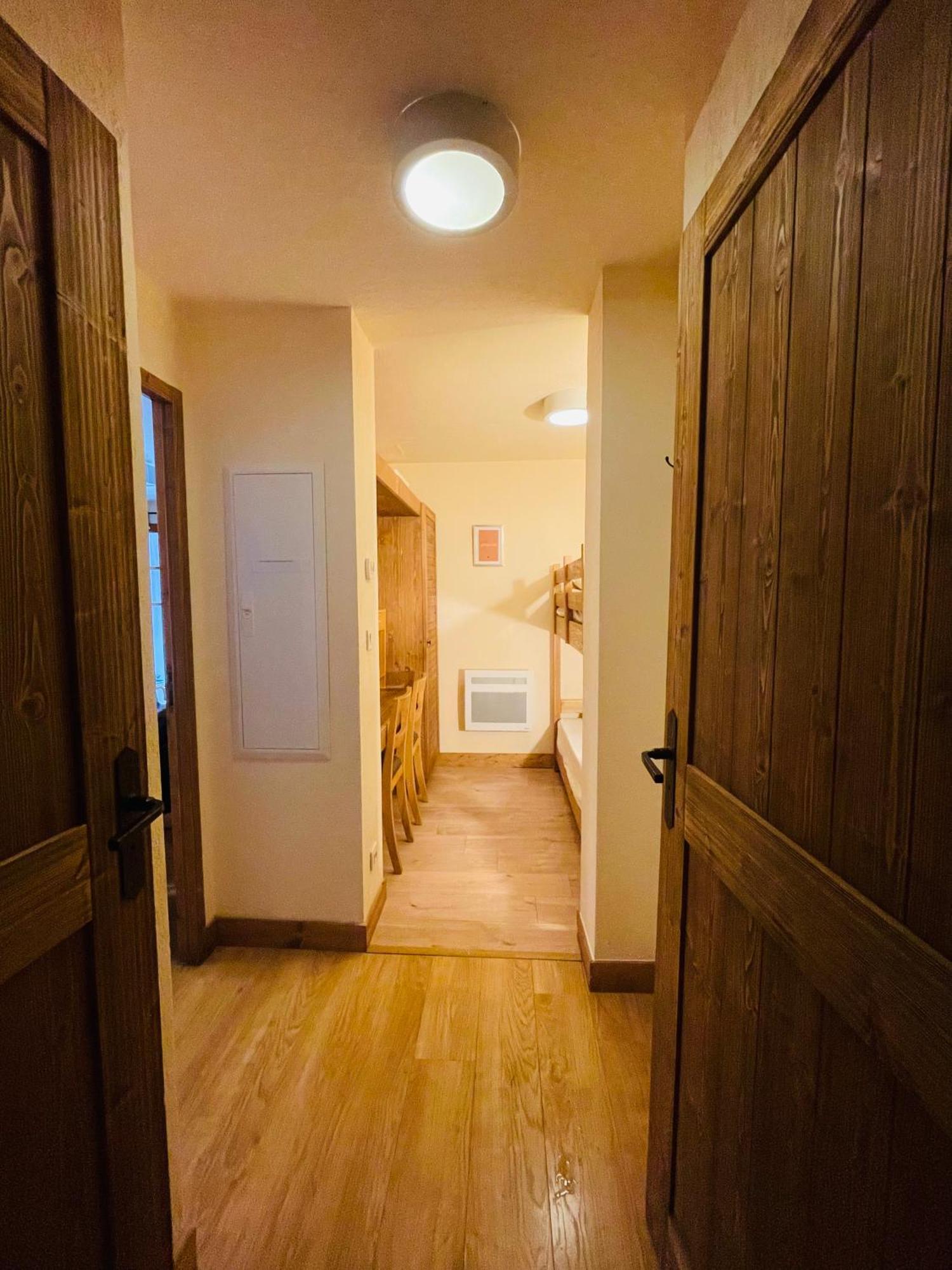 Appartements Avec Piscine Interieure Sauna Parking Etage 1 Au Centre Du Village Dans Residence Cami Real Saint-Lary-Soulan Dış mekan fotoğraf